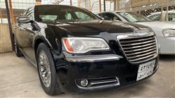 کرایسلەر 300